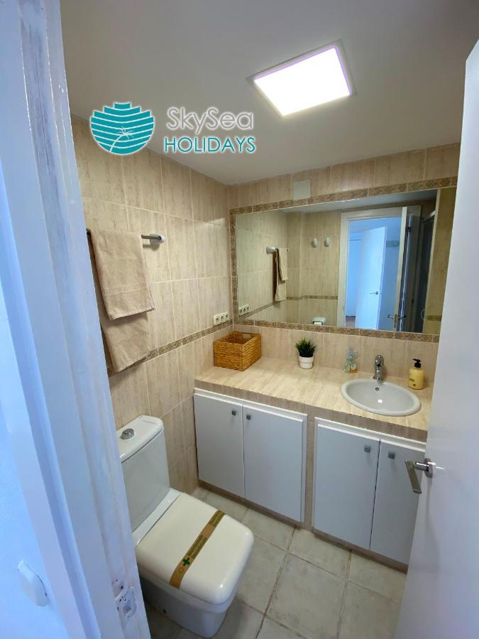 Skysea Holidays La Carihuela Appartement Torremolinos Buitenkant foto